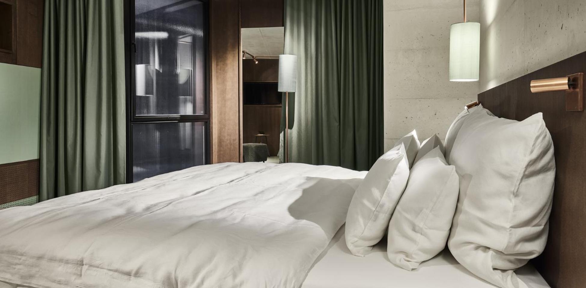 Boutique Hotel Badhaus (Adults Only) Бресаноне Екстериор снимка