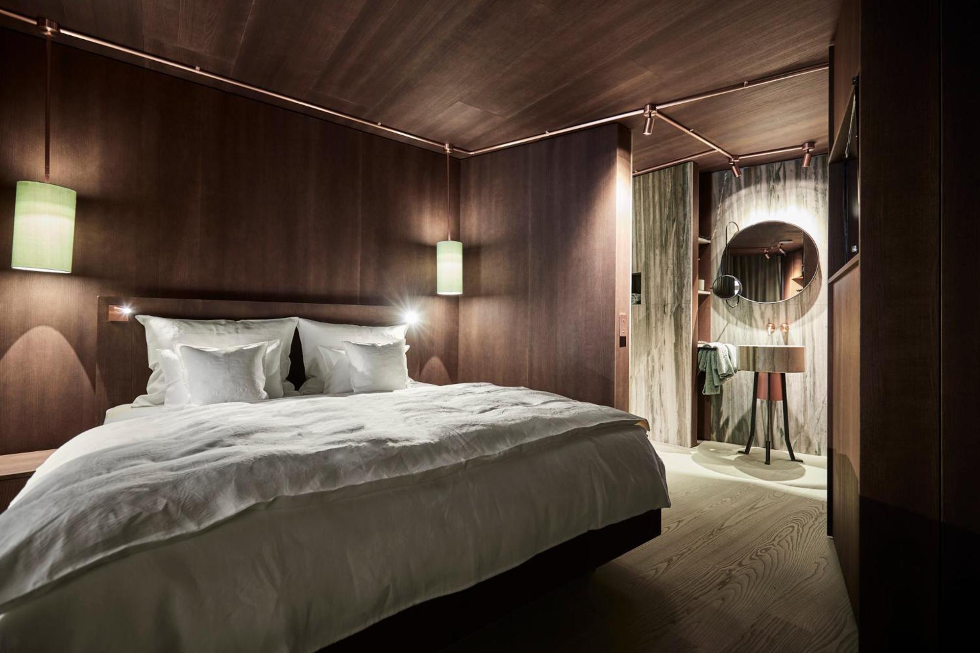 Boutique Hotel Badhaus (Adults Only) Бресаноне Екстериор снимка