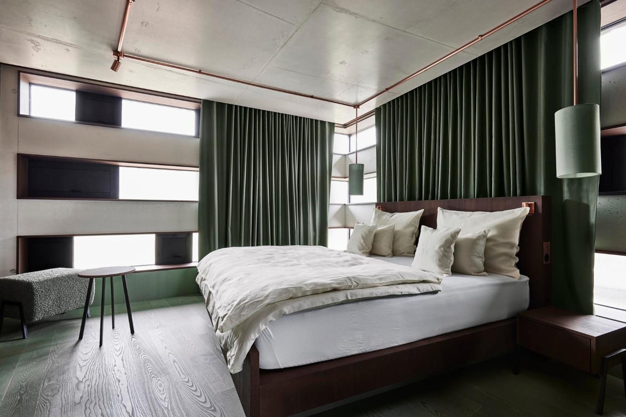 Boutique Hotel Badhaus (Adults Only) Бресаноне Екстериор снимка